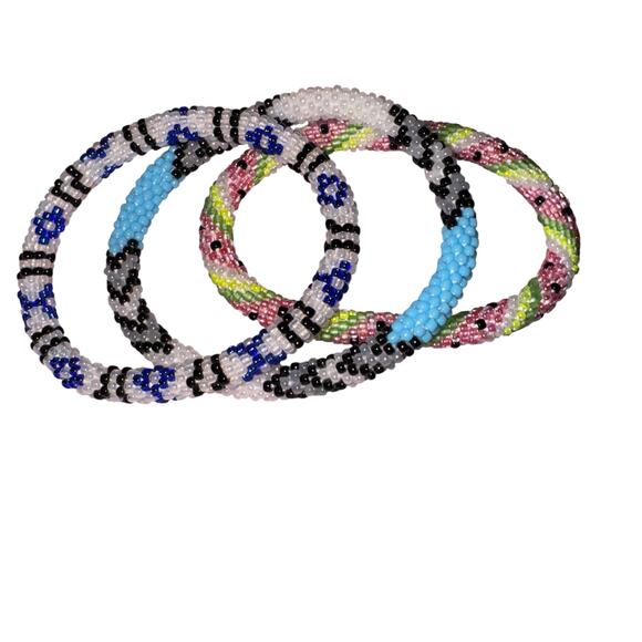 Set of 3 Sashka Co Hand Crafted Glass Bead Bracelets - Picture 2 of 3